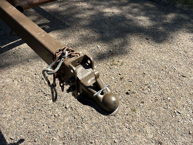 bz-welding-portable-cattle-tub/alley,-adjustable-width-alley,-slide-gates-on-both-ends-of-alley,-tub-image-11