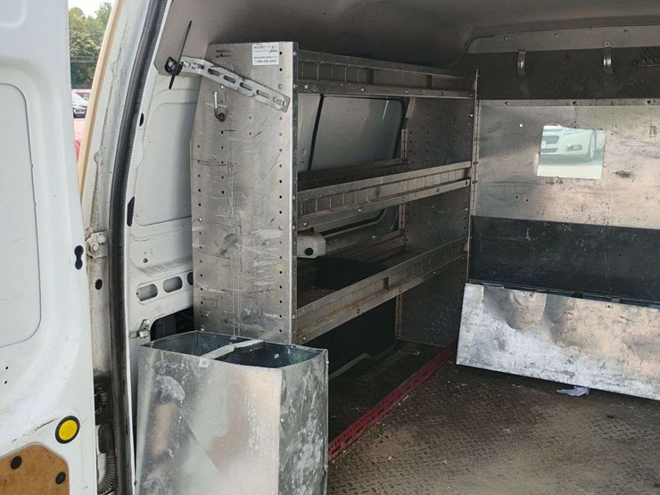 2013-ford-transit-connect-image-13