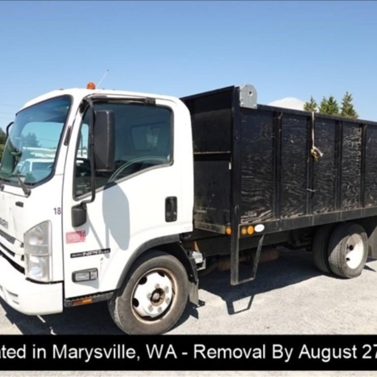 2016 ISUZU NPR HD