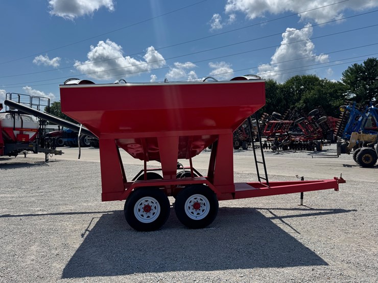 #1095-•-ez-trail-seed-tender-220-image-6