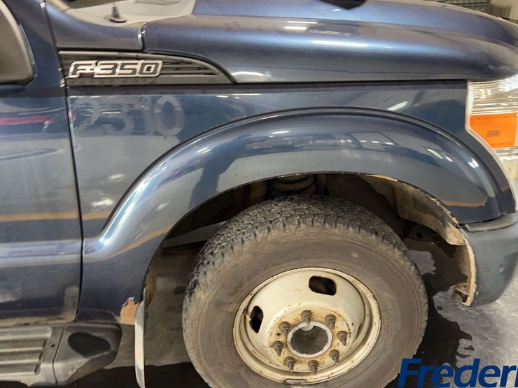 2016-ford-f350-image-31