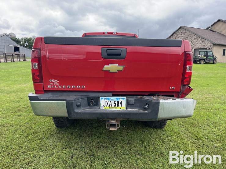2010-chevrolet-silverado-3500-image-6