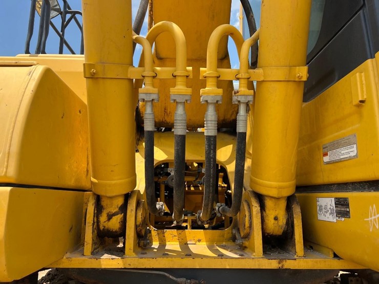 2019-komatsu-pc290-lc-11-image-14