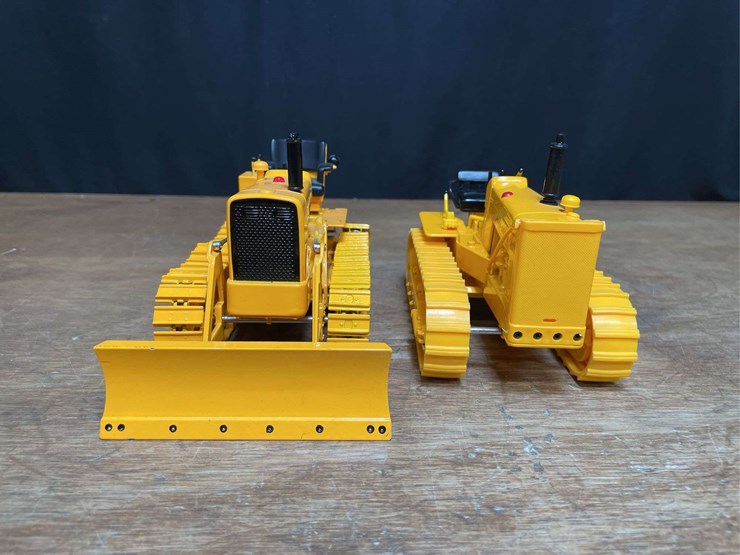 (2)-1/16-john-deere-1010-+-430-crawlers-ertl-image-12