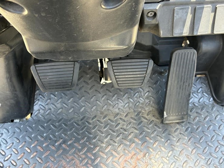 2016-uni-carriers-mcp1f2a20lv-forklift-image-12