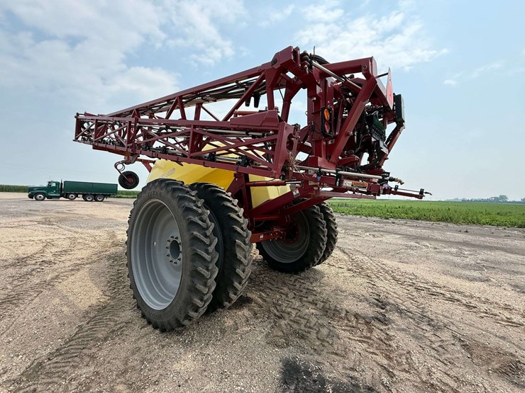 hadri-commander-4400-pull-type-sprayer,-132’-booms,-auto-height-control,-steerable-axle,-john-deere-image-20
