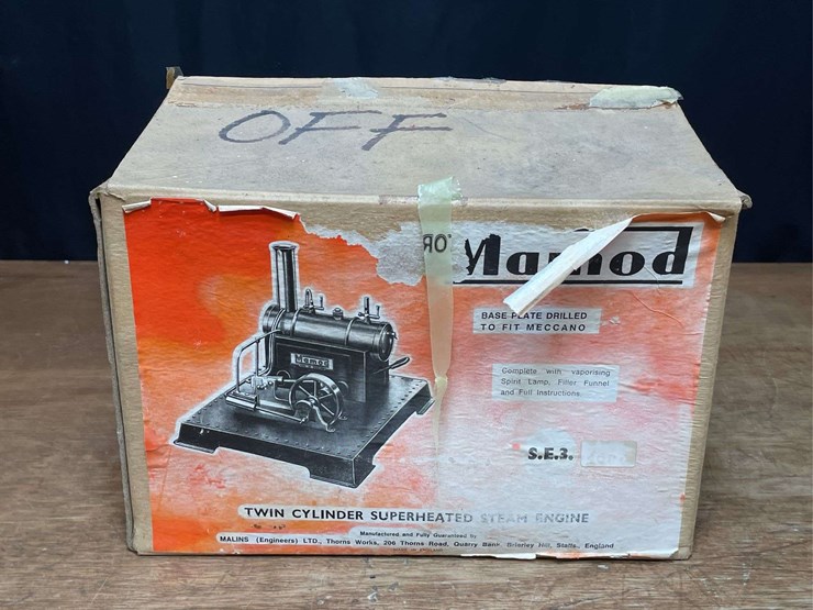 steam-engine-nib-mamod-image-11
