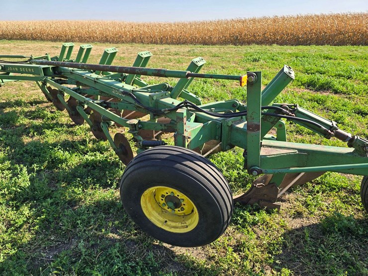 john-deere-6-image-10