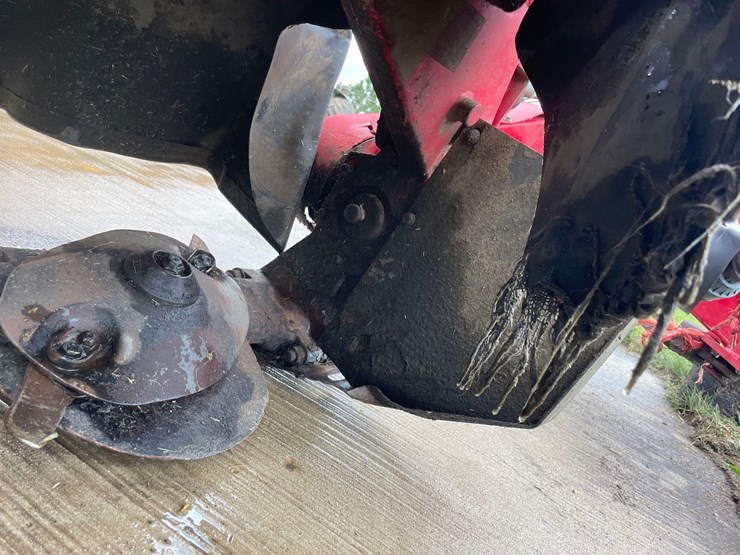 massey-ferguson-1330-image-29
