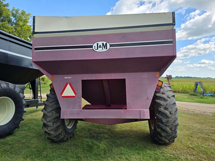 j&m-525-image-12
