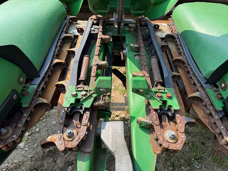 2013-john-deere-612c-image-16