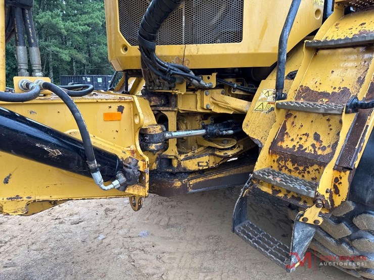 caterpillar-730-image-15