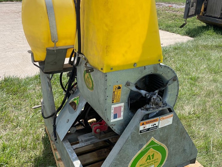 a1-55-gallon-3pt-fly-sprayer-image-4