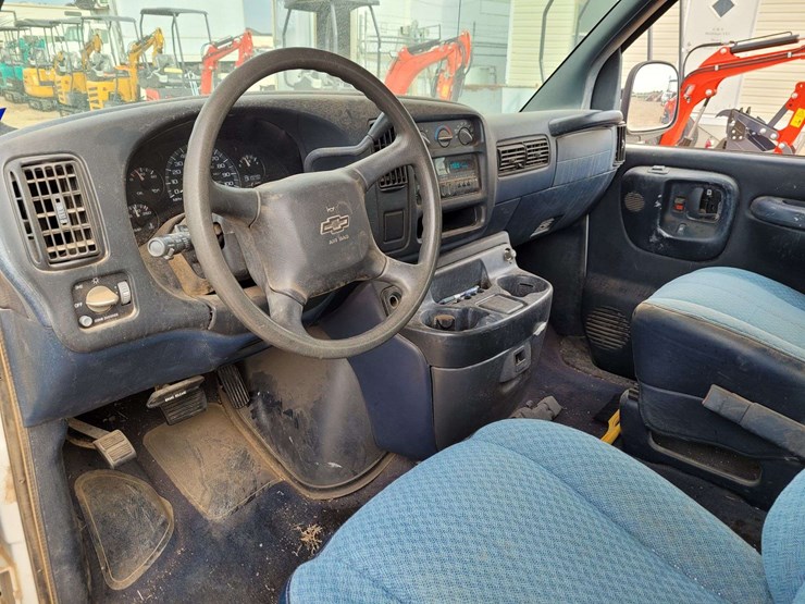 1998-chevrolet-express-3500-image-7