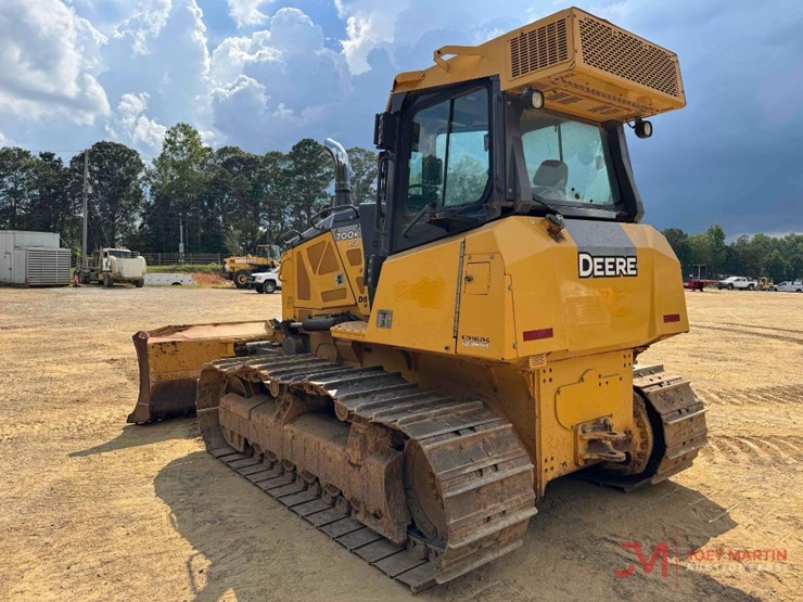 2015-deere-700k-lgp-image-4