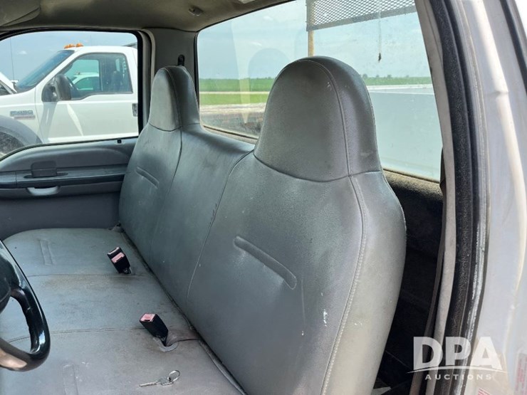 2000-ford-f350-image-57