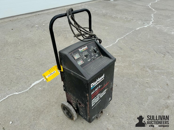 diehard-200.71460-battery-charger-/-engine-starter-image-3