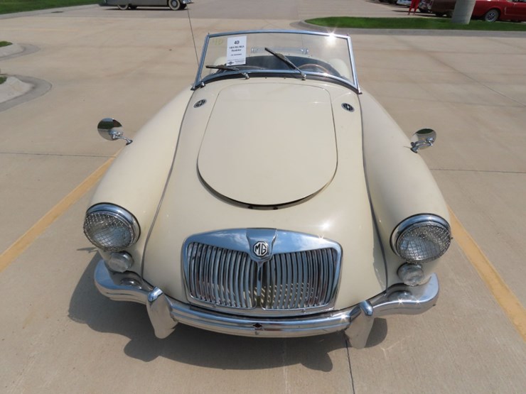 1959-mg-mga-roadster-image-2