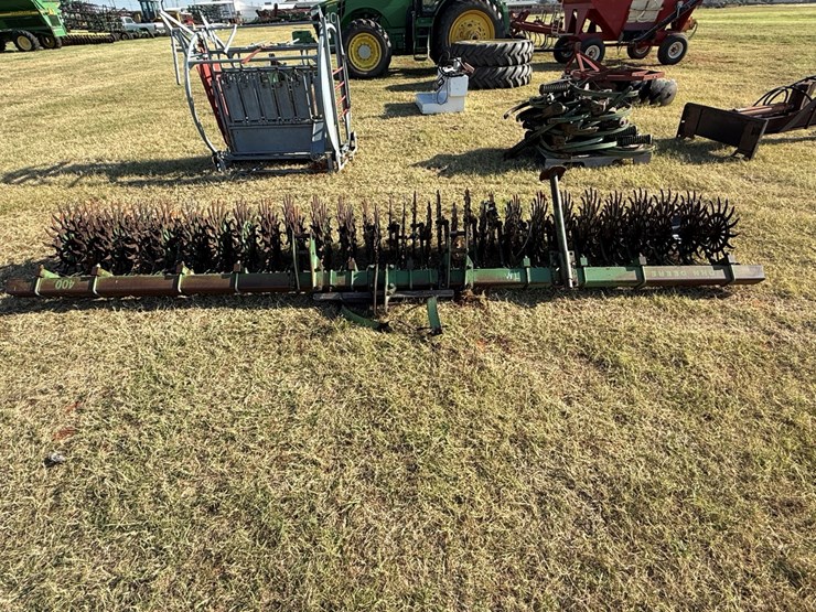 john-deere-400-image-1
