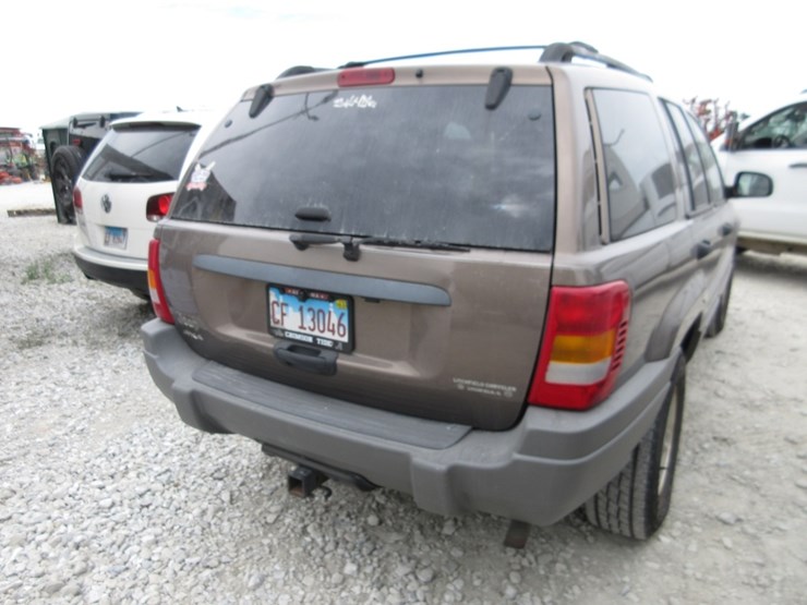2002-jeep-grand-cherokee-laredo-image-5