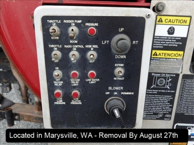 2002-sterling-lt9500-image-12