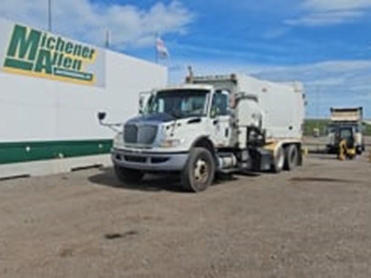 2017-international-workstar-7400-image-22