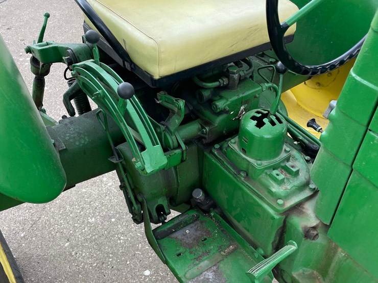 john-deere-420-image-14