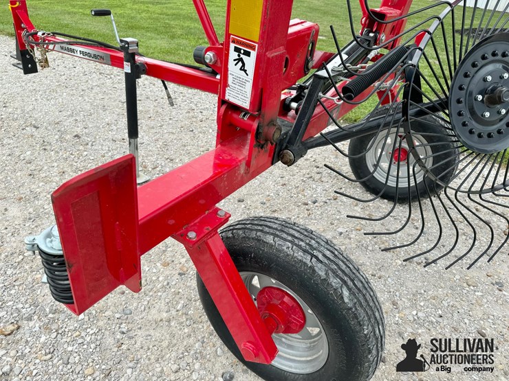 2019-massey-ferguson-1510-image-17