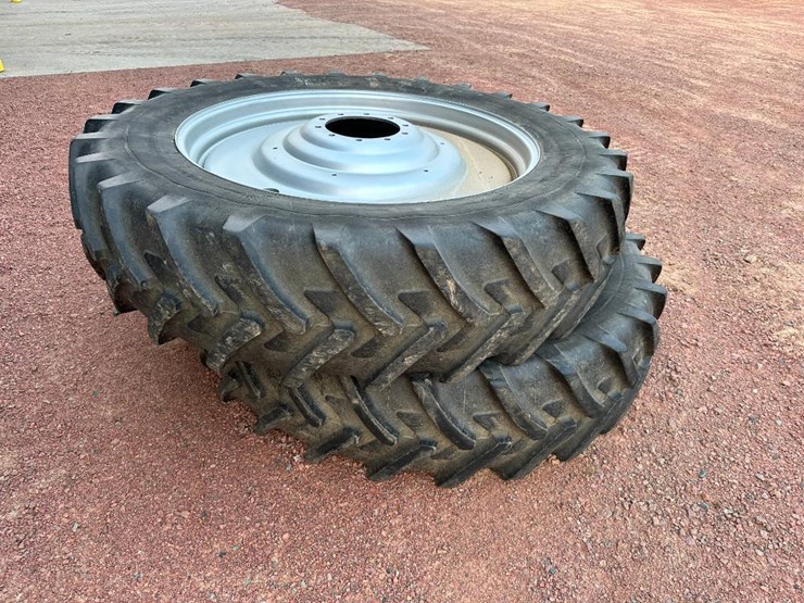2012-case-ih-magnum-260-image-71