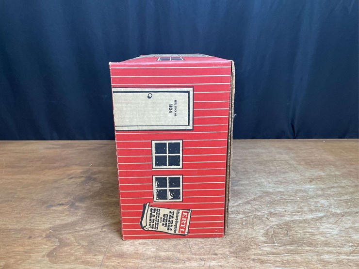 1/16-mf-275-farm-set-nib-ertl-image-8