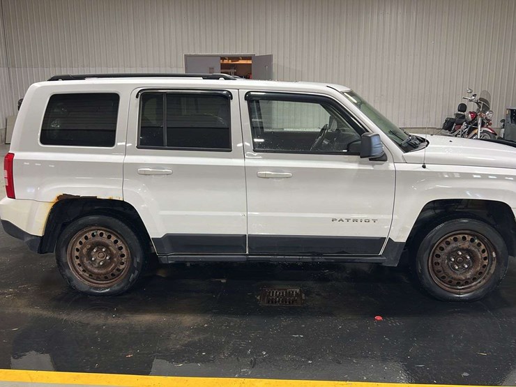 2015-jeep-patriot-image-6
