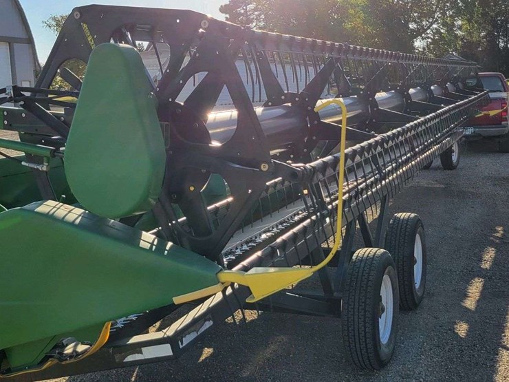 2011-john-deere-635f-image-2