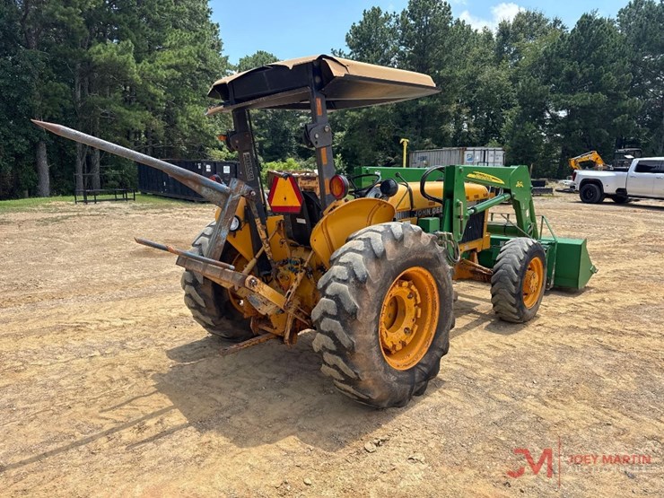 john-deere-2155-image-3