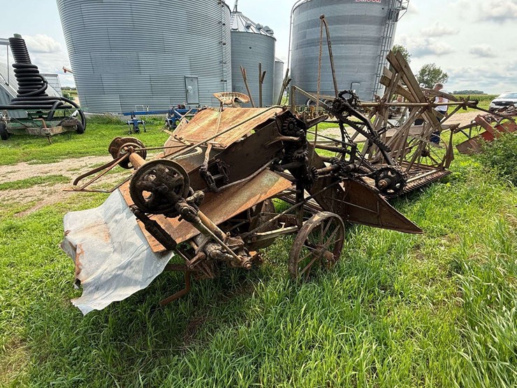 john-deere-a-image-2