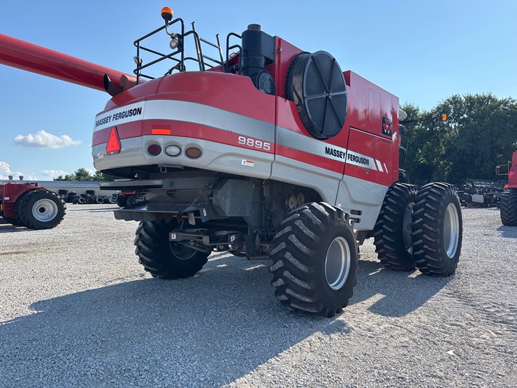 massey-ferguson-9895-image-6