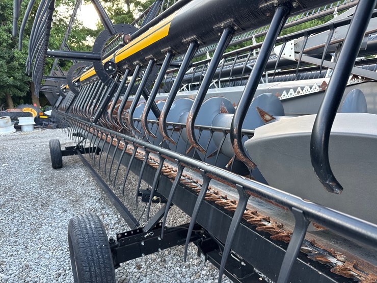 gleaner-8200-30-image-2