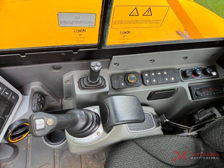 2022-jcb-55z-1-image-19