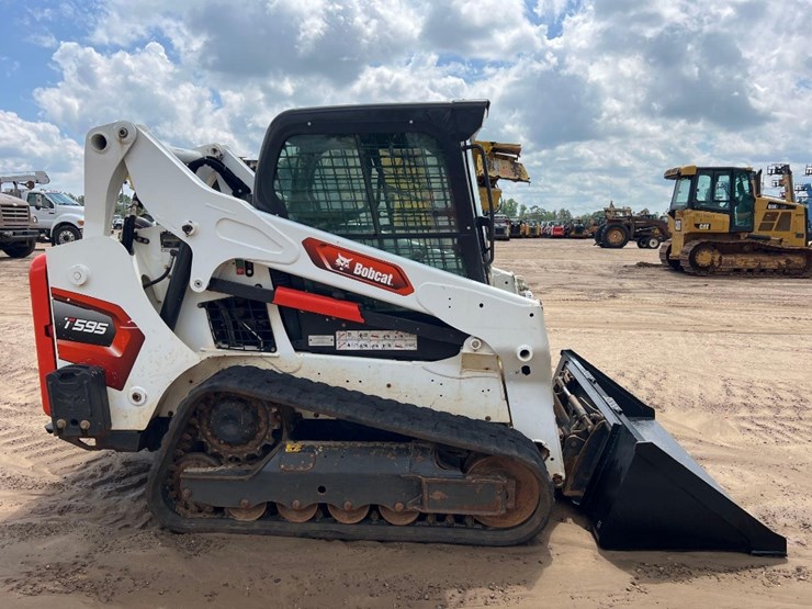 2022-bobcat-t595-image-5