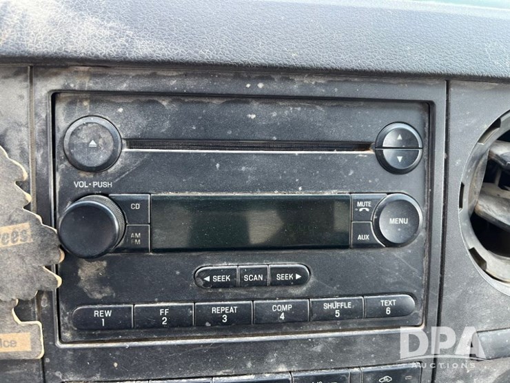 2011-ford-f250-image-59
