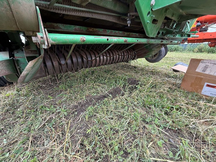 john-deere-567-image-15