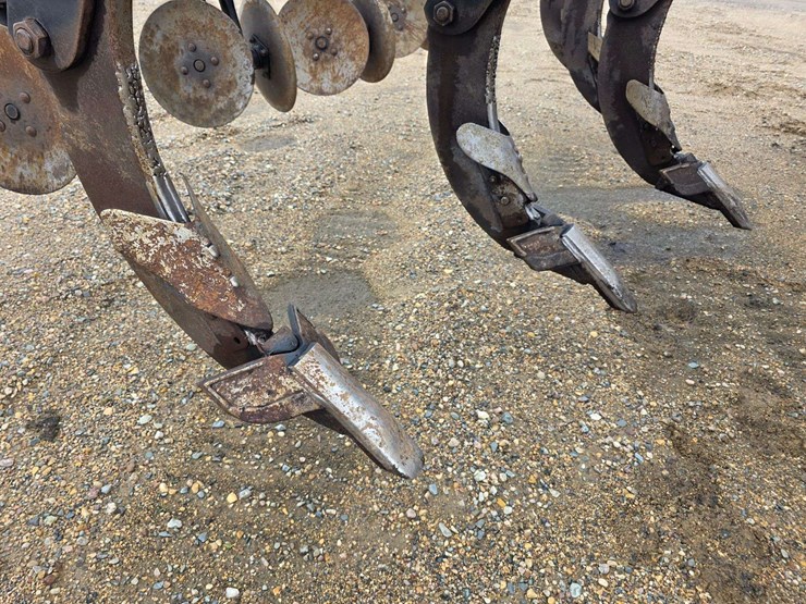 case-ih-5-image-23