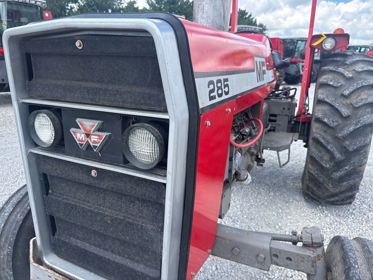 1976-massey-ferguson-285-image-11