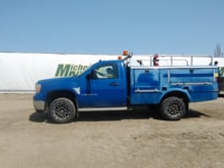 2008-gmc-sierra-2500hd-image-5