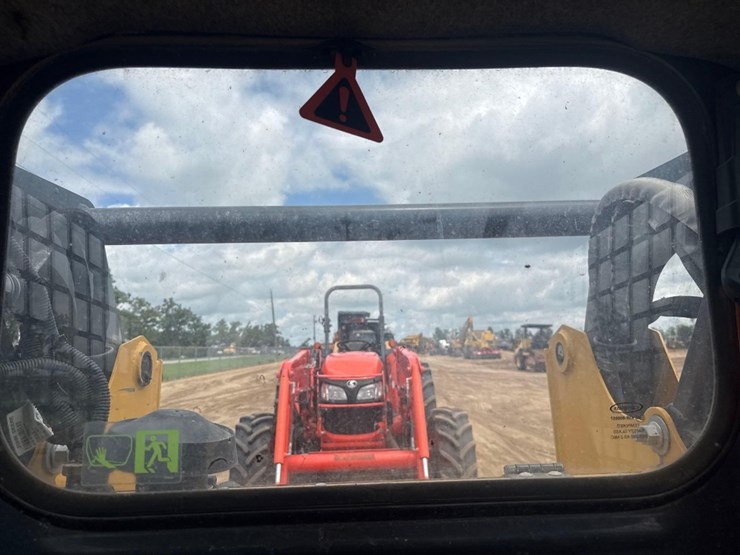 kubota-svl97-2-image-31