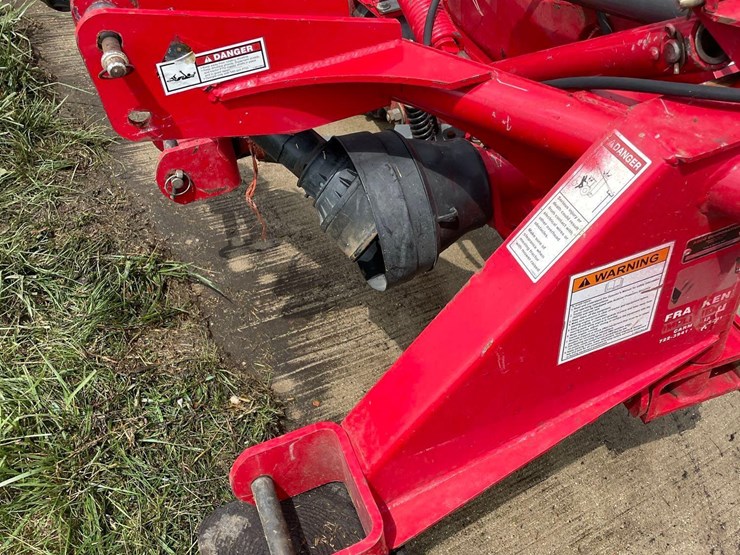 massey-ferguson-1330-image-11