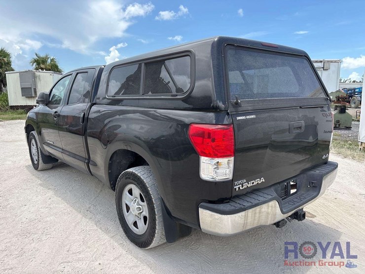 2010-toyota-tundra-image-4