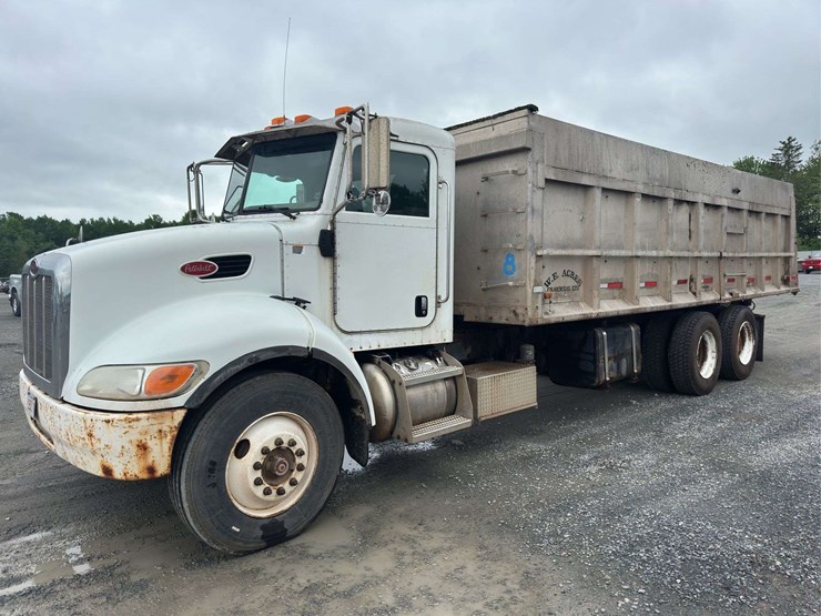2008-peterbilt-pb340-t/a-dump-truck-(24’-dump)-image-1