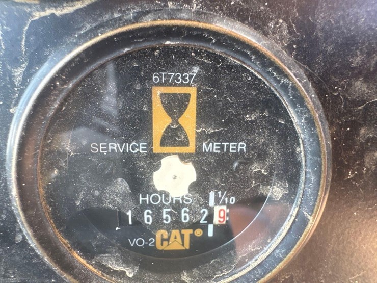1998-caterpillar-d250e-image-30