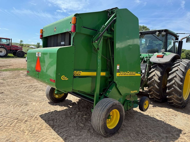 2006-john-deere-567-image-5