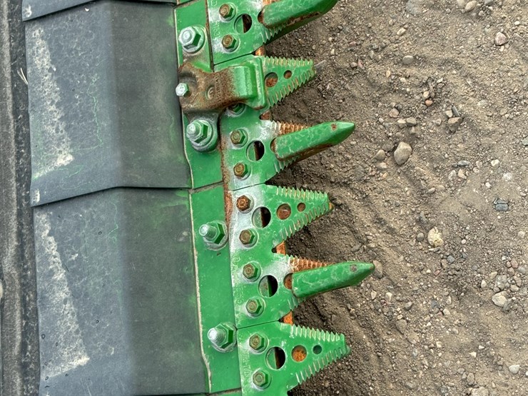 2018-john-deere-640fd-image-10